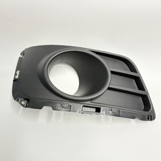 Рамка противотуманной фары левой Sollers ST6, JAC T6 - 2803111P3010