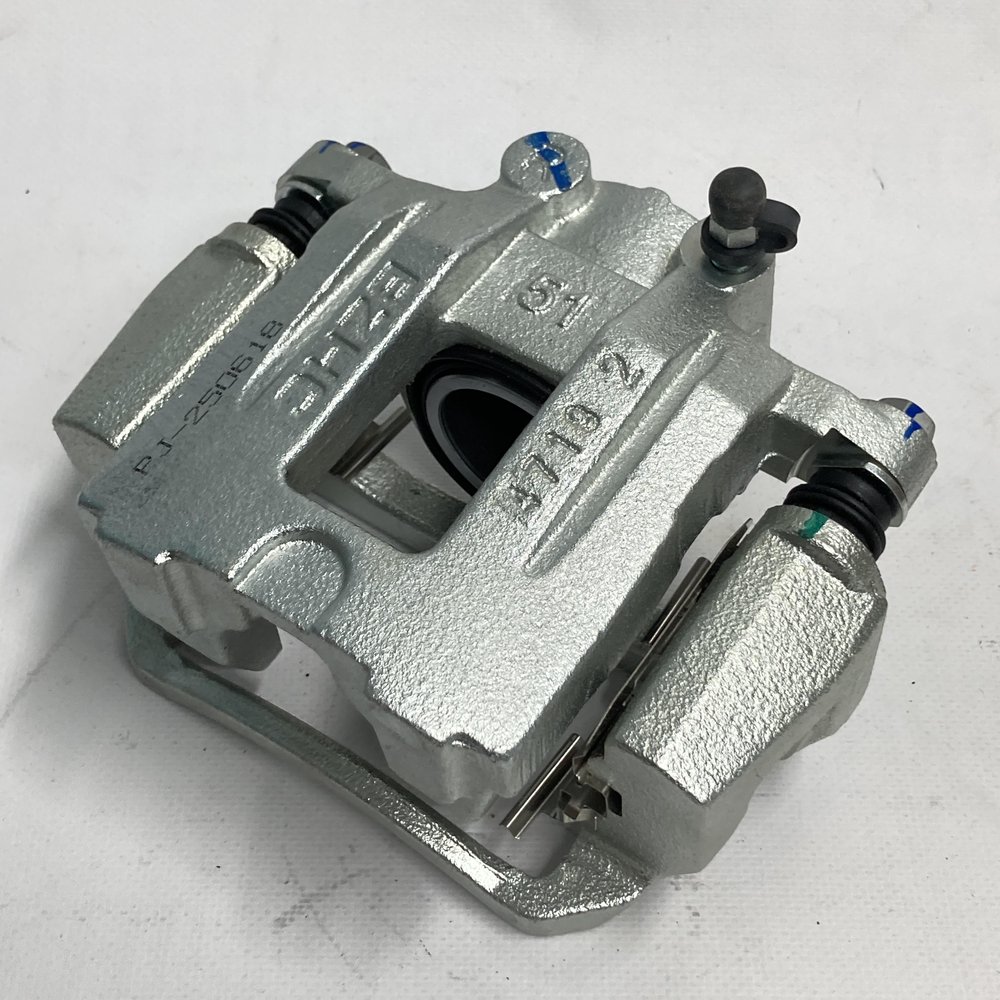 Суппорт задний правый Sollers Atlant, JAC Sunray - 3504020R1040 Суппорт задний правый Sollers Atlant, JAC Sunray - 3504020R1040 — изображение 2